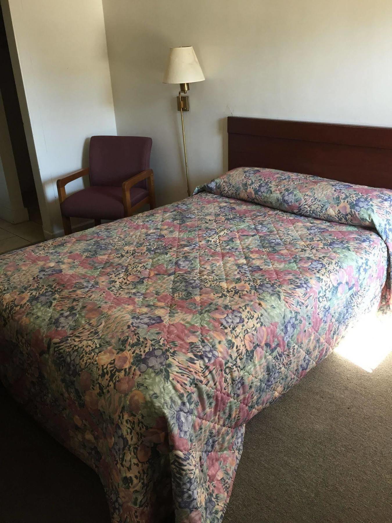 Hotel Portsmouth Oh エクステリア 写真