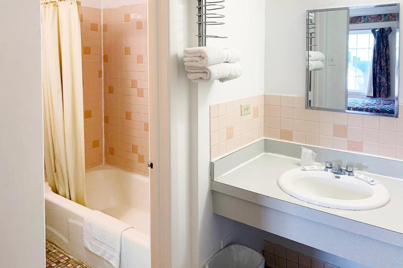 Hotel Portsmouth Oh エクステリア 写真